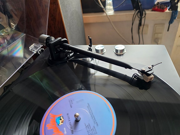 Product image 9 of 9