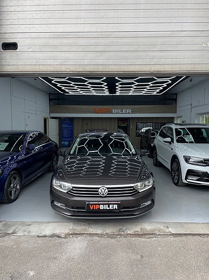 VW Passat