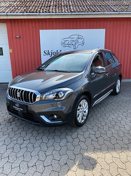 Suzuki S-Cross