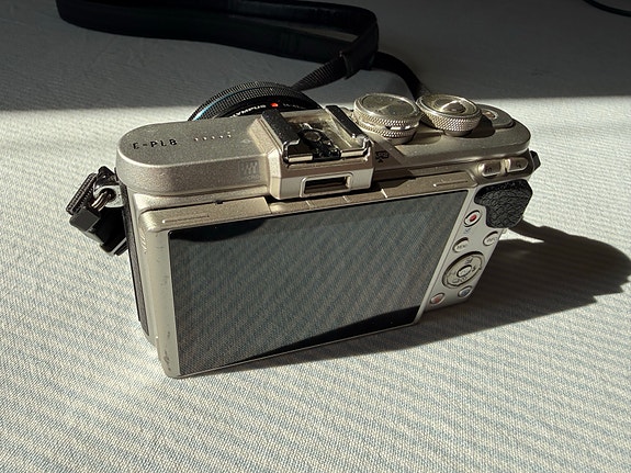 Product image 3 of 9