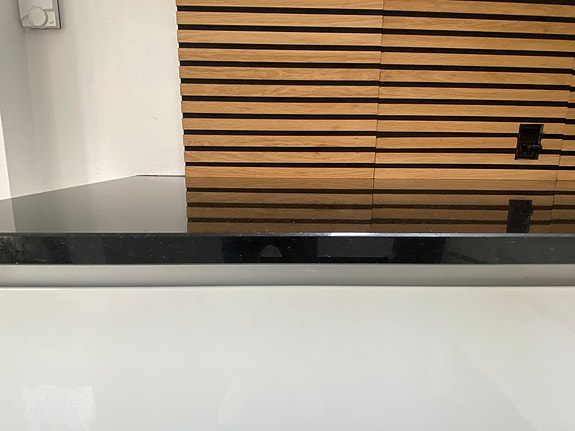 Product image 14 of 28