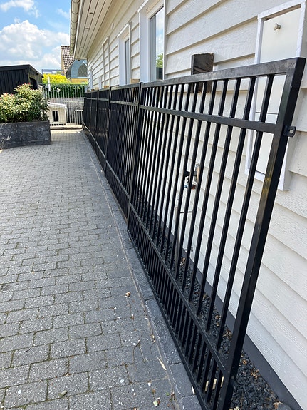 Product image 9 of 12