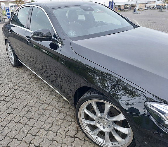 Mercedes E220 d til salg hos Nabilli