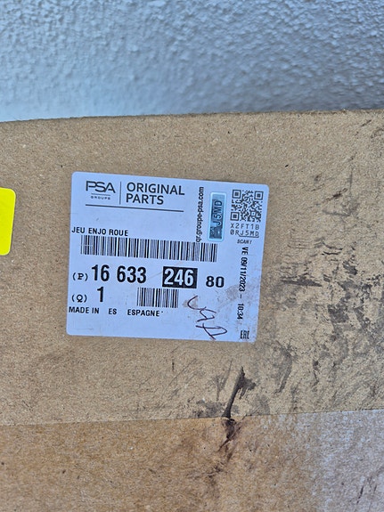 Product image 2 of 3