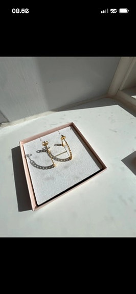 Product image 16 of 17