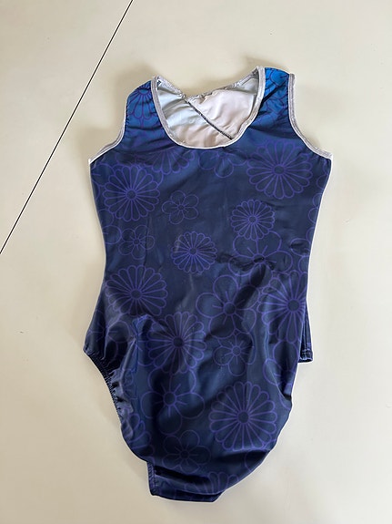 Product image 32 of 38