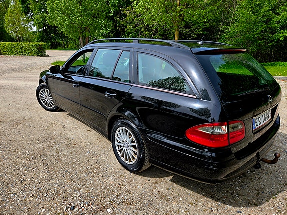 Mercedes E220 til salg hos Nabilli