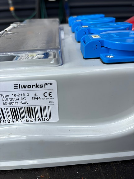 Product image 2 of 7