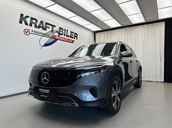 Mercedes EQB250+