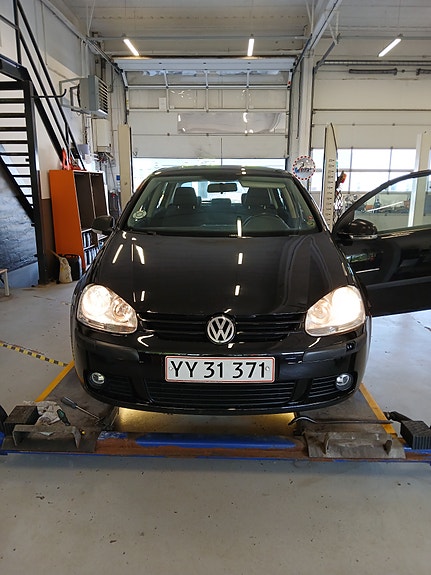 VW Golf V