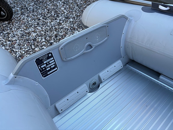Product image 15 of 17