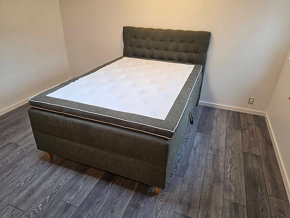 Product image 12 of 16