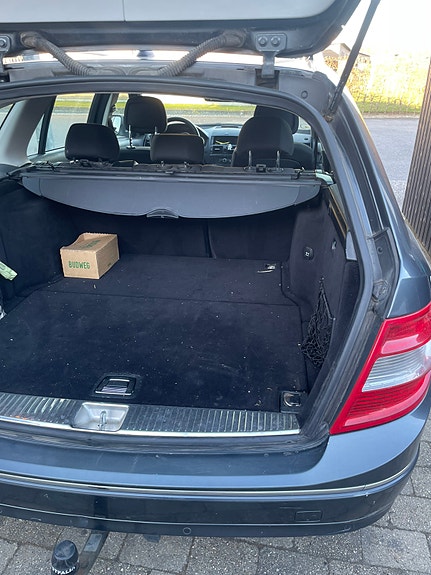 Mercedes C200 til salg hos Nabilli