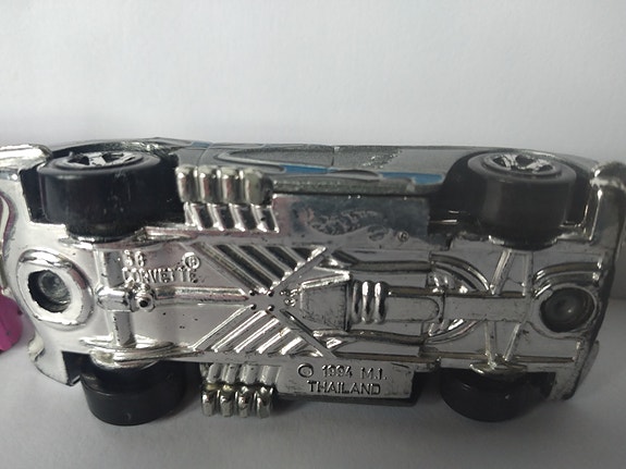 Product image 8 of 9