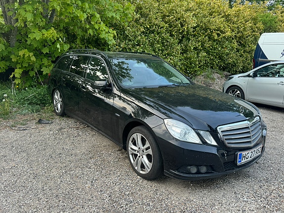 Mercedes E200 til salg hos Nabilli
