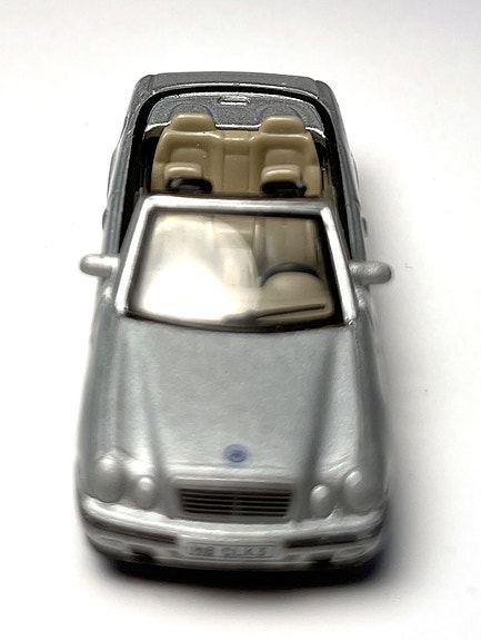 Product image 16 of 28
