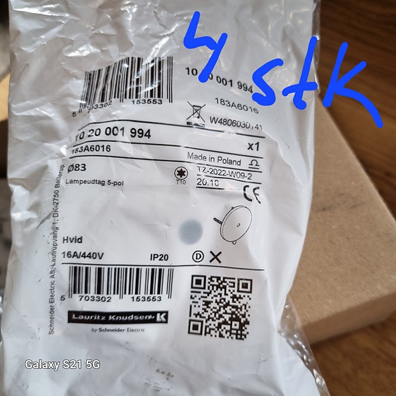 Product image 2 of 3