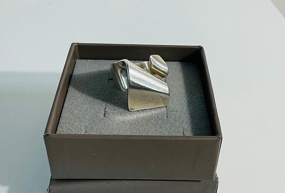 Product image 18 of 24