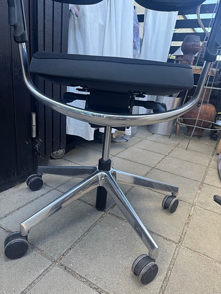 Product image 12 of 16