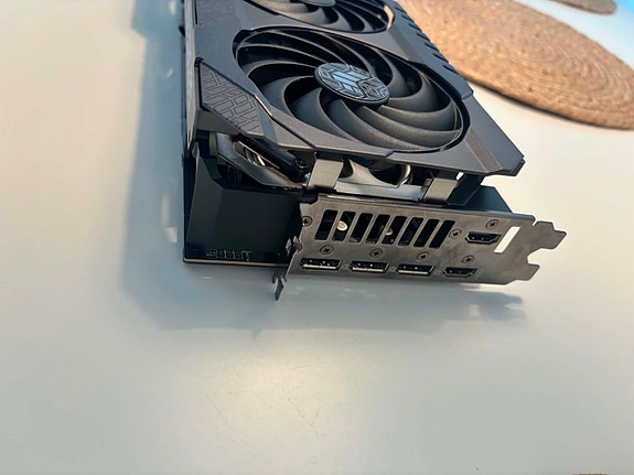 Product image 2 of 4
