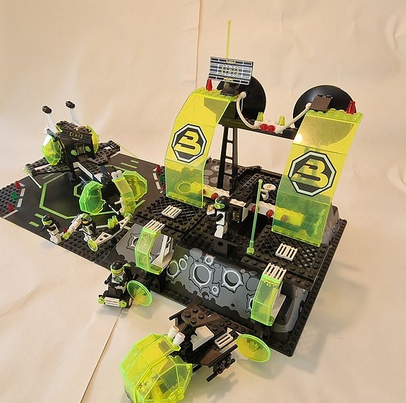 Product image 2 of 4