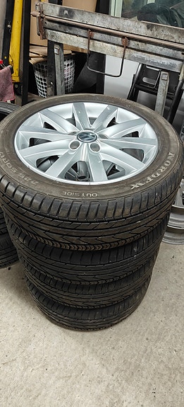 Product image 2 of 9