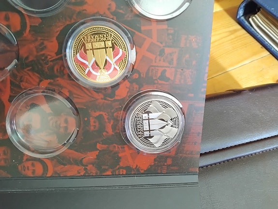 Product image 36 of 41