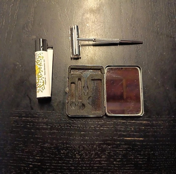 Product image 3 of 4