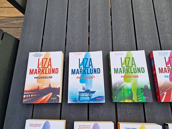 Product image 2 of 7