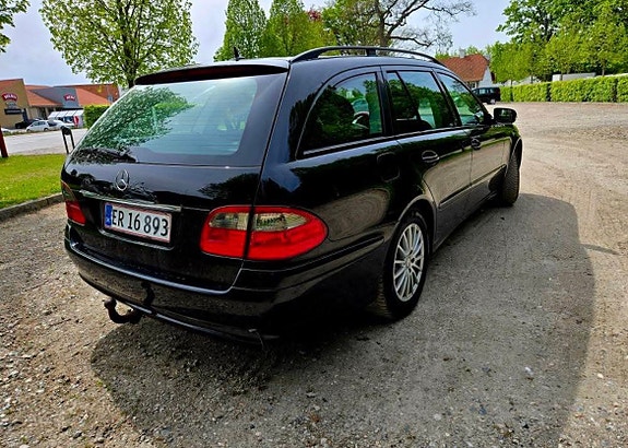 Mercedes E220 til salg hos Nabilli