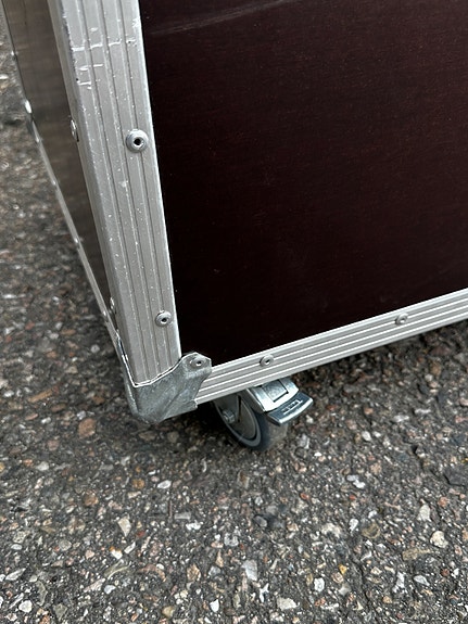 Product image 12 of 17