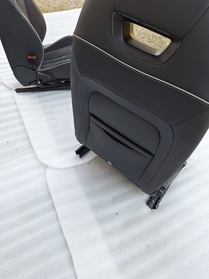 Product image 13 of 32