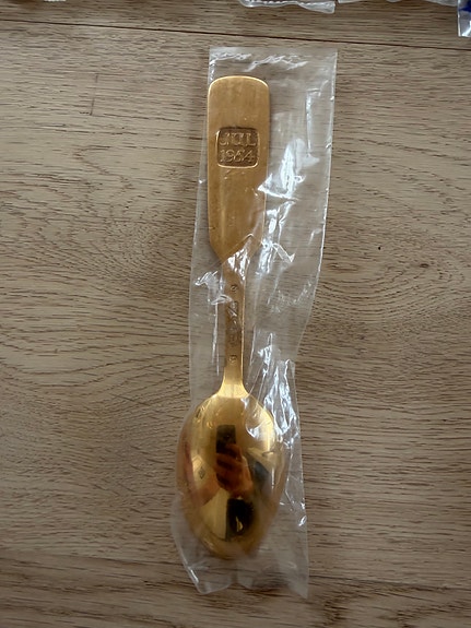 Product image 38 of 98