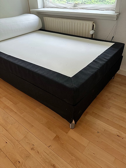 Product image 8 of 18