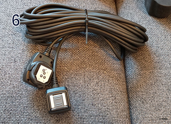 Product image 12 of 32