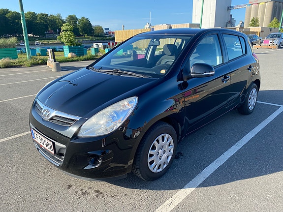 Hyundai I20 photo 2