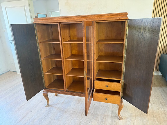 Product image 2 of 11