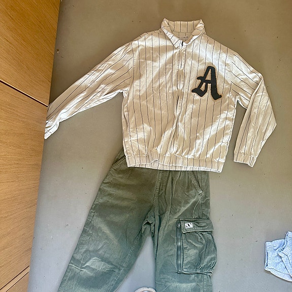 Product image 2 of 9