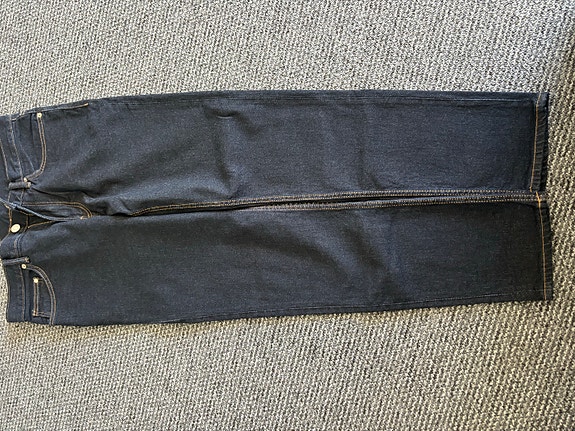 Product image 40 of 60