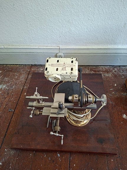 Product image 8 of 9