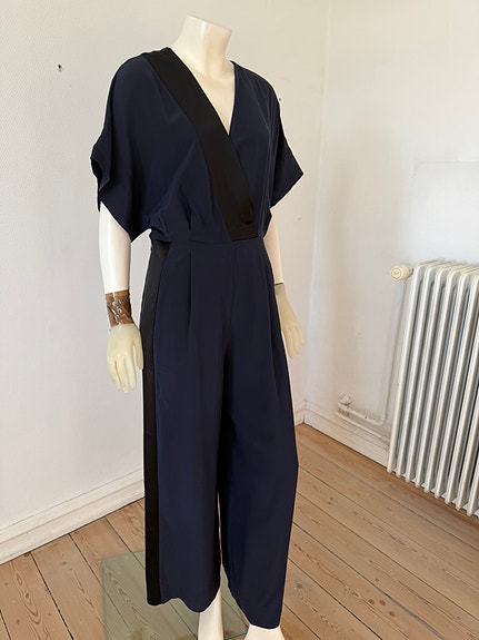 Product image 3 of 12
