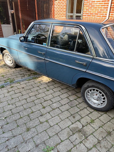 Mercedes 200/8 til salg hos Nabilli
