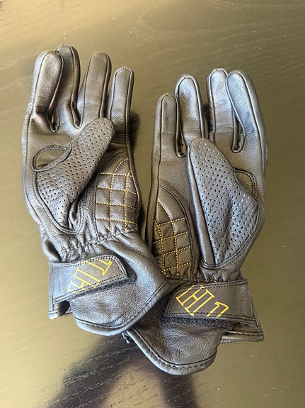 Product image 11 of 16