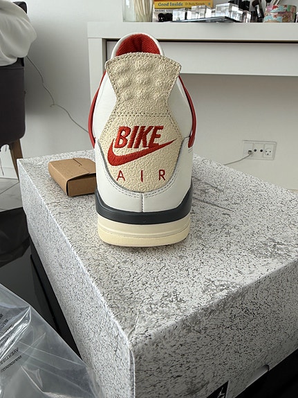 Product image 11 of 20