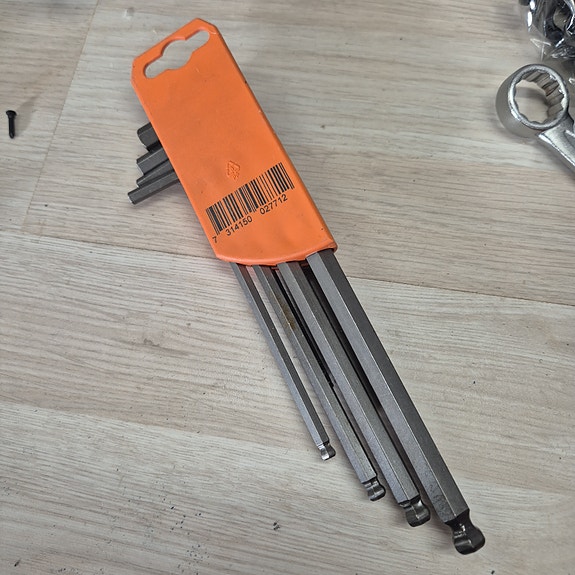 Product image 2 of 5