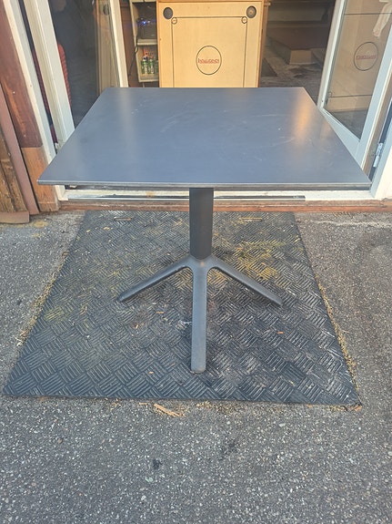 Product image 2 of 12