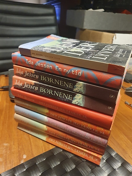 Product image 3 of 3