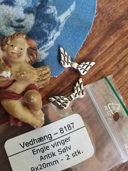 Product image 16 of 17