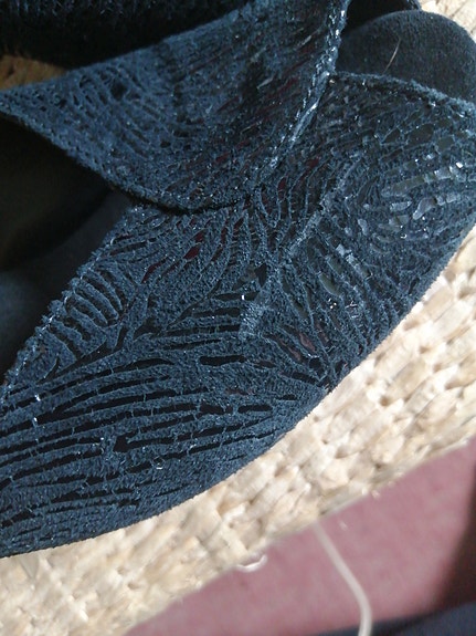 Product image 3 of 11