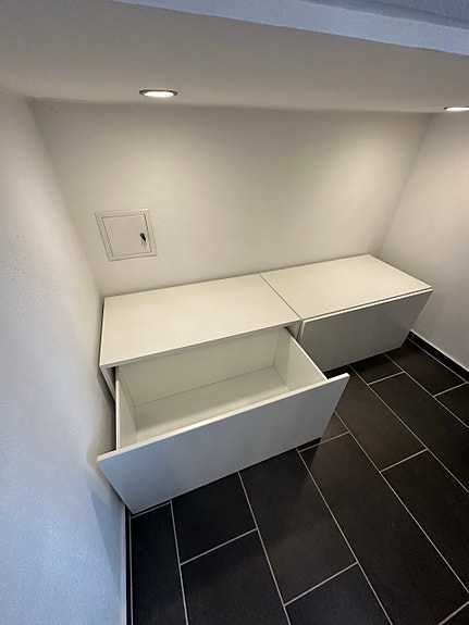 Product image 24 of 28